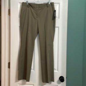 NWT Antonio Melani Essentials Trousers Pants Loden Olive Green Size 10